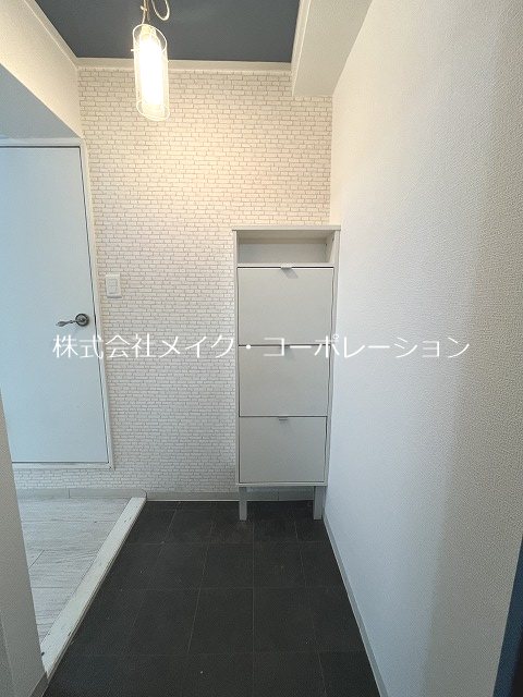 玄関 エルモス西新 玄関