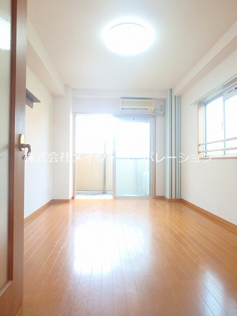 三愛室見駅前マンション ベッドルーム