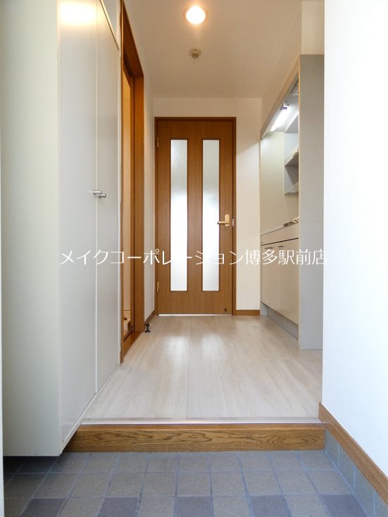 フローラステージ駅南  玄関