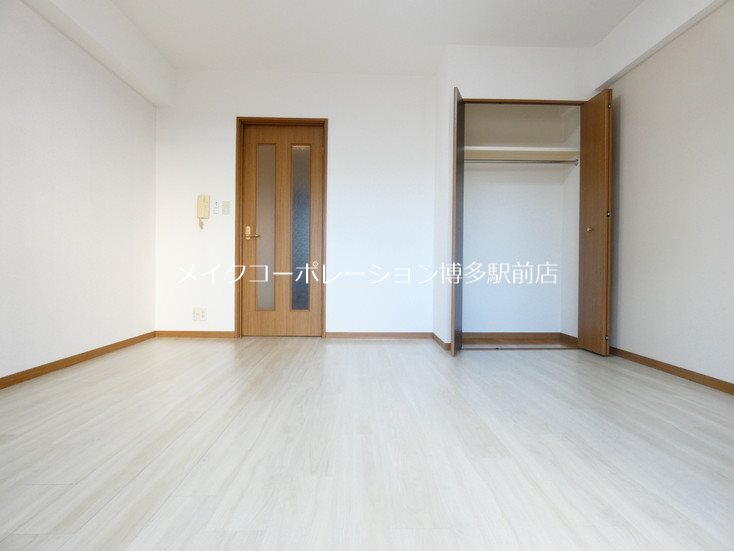 フローラステージ駅南  リビング