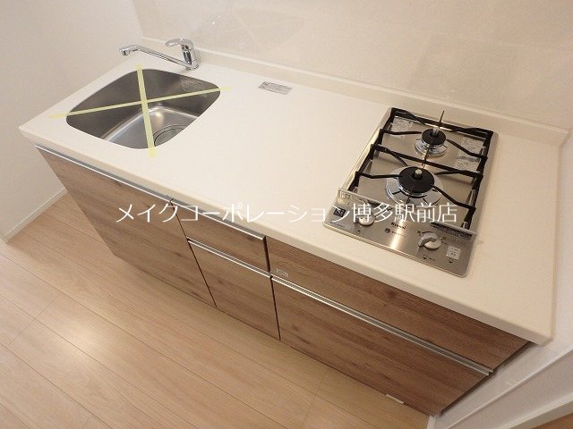 ※室内写真は棟内別部屋参考写真です グランフォーレラグゼ箱崎 キッチン