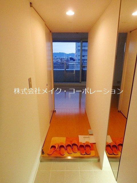 MAST草香江 玄関