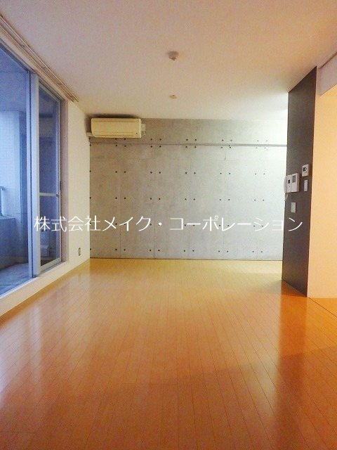 MAST草香江 リビング