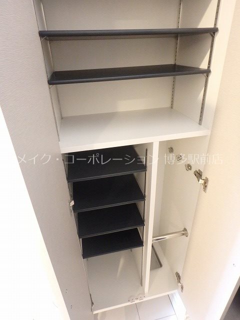 エンクレストベイ天神東Ⅱ 玄関