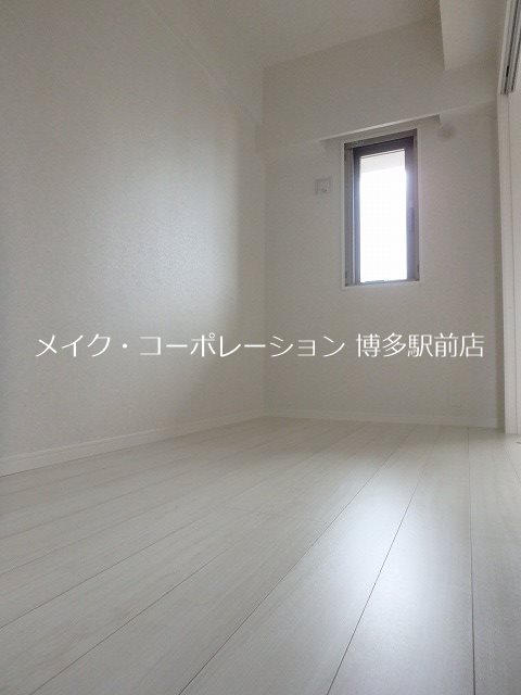 反転タイプ掲載 ネストピア東比恵駅前Ⅱ その他8