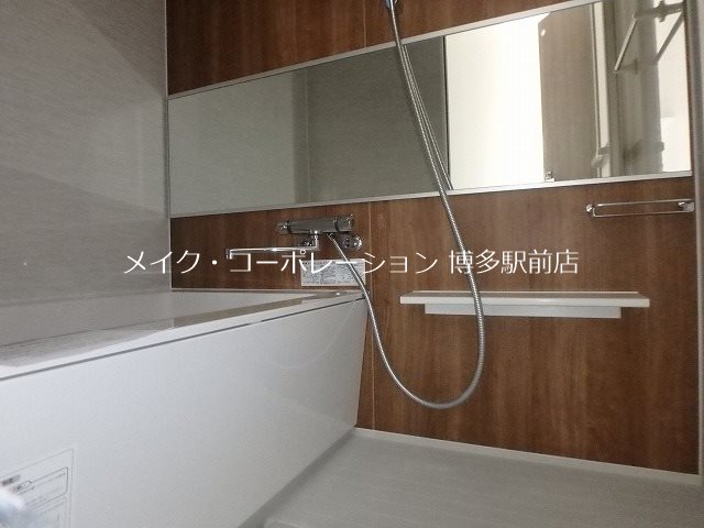 反転タイプ掲載 ネストピア東比恵駅前Ⅱ 風呂画像