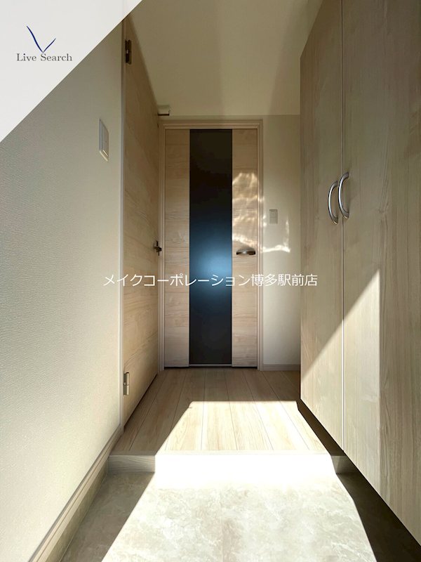 玄関 LELION KAWAKAMI 玄関