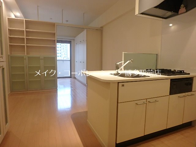 サンロージュ薬院駅前 リビング