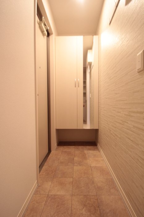 シャトーブリアン 玄関