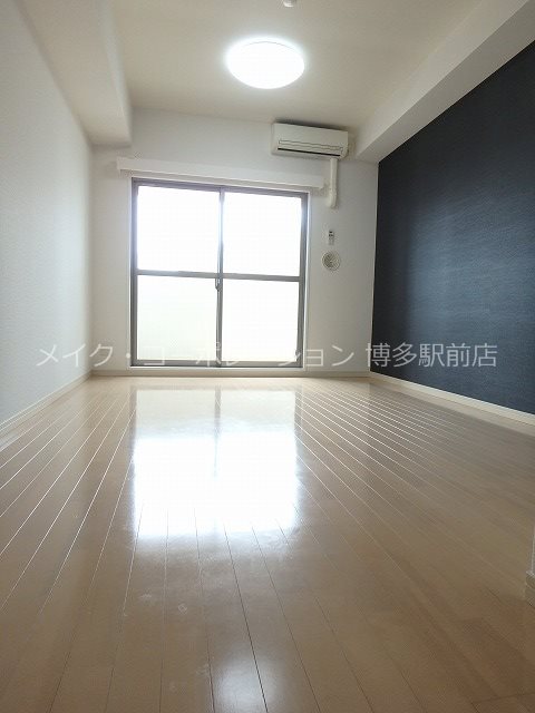 レジデンシャルヒルズ博多駅前弐番館 ベッドルーム