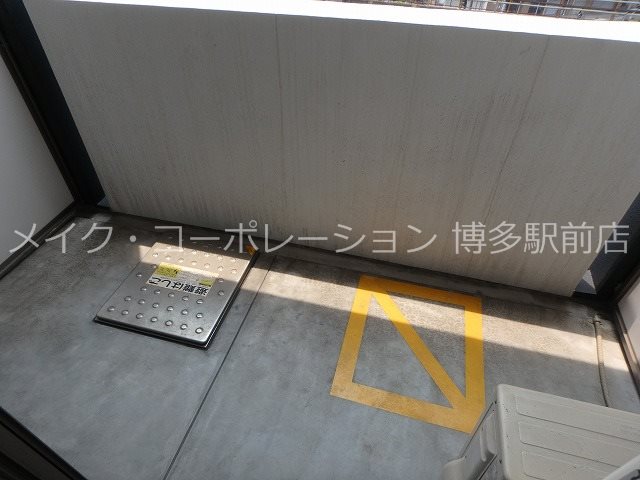 レジデンシャルヒルズ博多駅前弐番館 ベランダ
