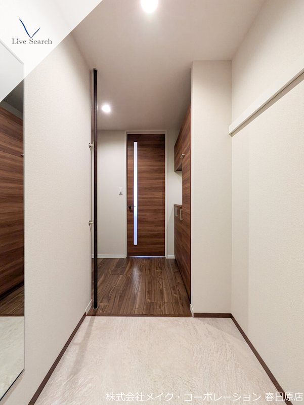 玄関 サン ウィステリア 玄関