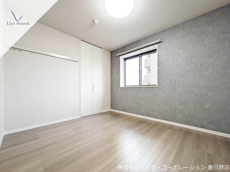 サン ウィステリア ベッドルーム