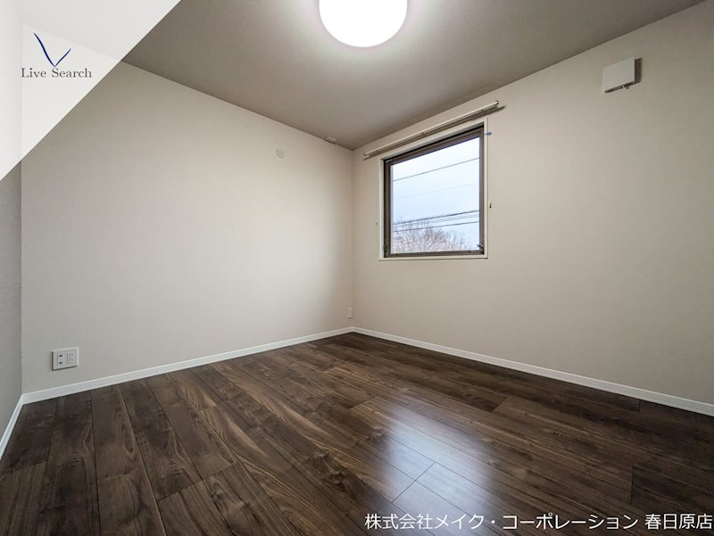 サン ウィステリア ベッドルーム