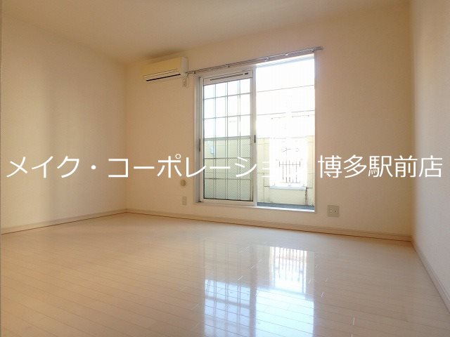 ※同シリーズの写真引用 リブレア博多駅A棟 ベッドルーム