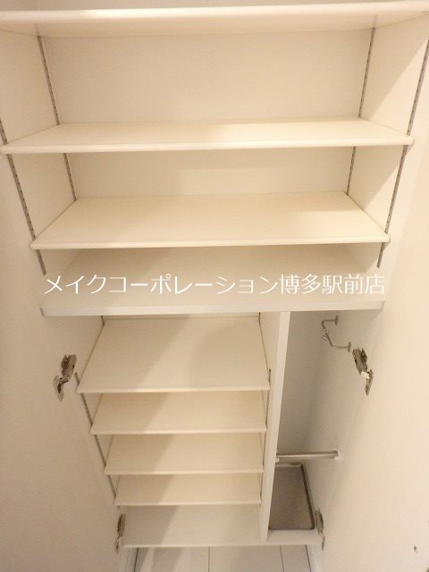 ※入居中の為別部屋写真使用現状優先 エンクレストベイサイド通り その他9