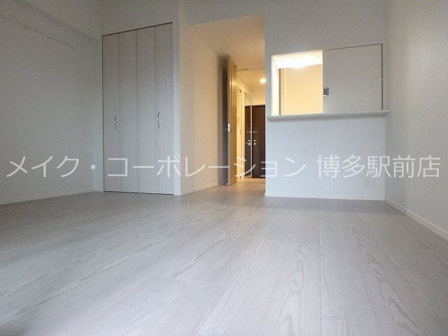 リビング エンクレストベイ天神EAST リビング