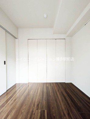 ベッドルーム サンリベラ天神大名 ベッドルーム