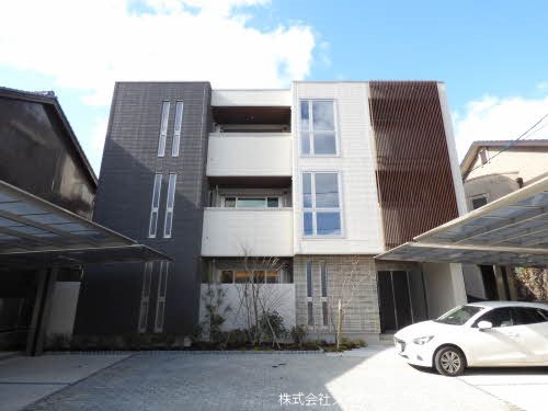 メゾン シレンス今川 301号室 外観