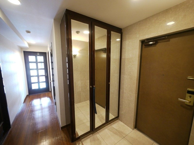 玄関 ベルメゾン平尾山荘 玄関