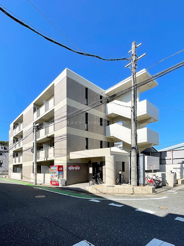 HSハイム港 外観