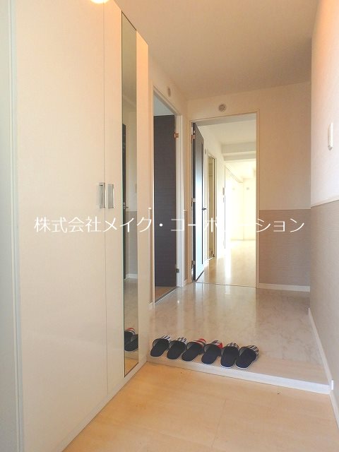 リヴェールコート姪浜 玄関