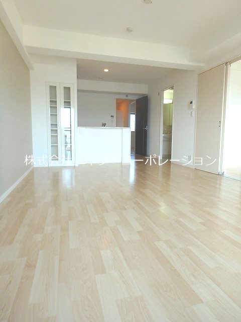 リヴェールコート姪浜 リビング