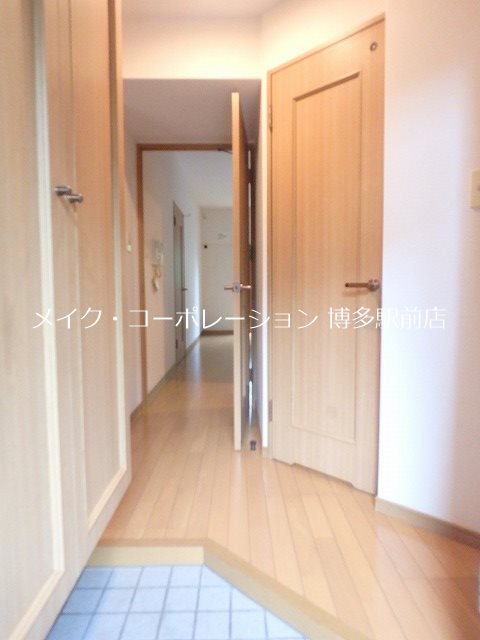 クリエート博多駅前 玄関