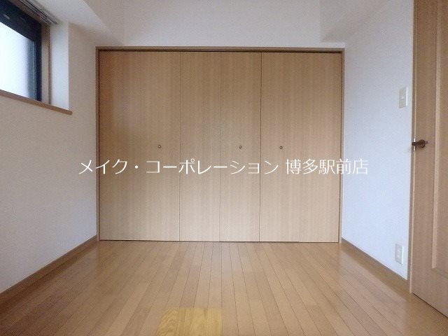 クリエート博多駅前 ベッドルーム