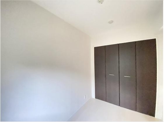 ロワイヤルM福岡空港ステーション ベッドルーム