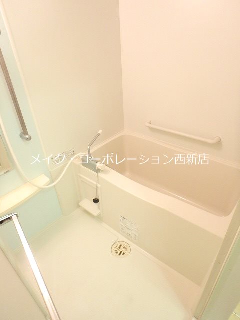 ドミール西新～ネット無料～ 風呂画像
