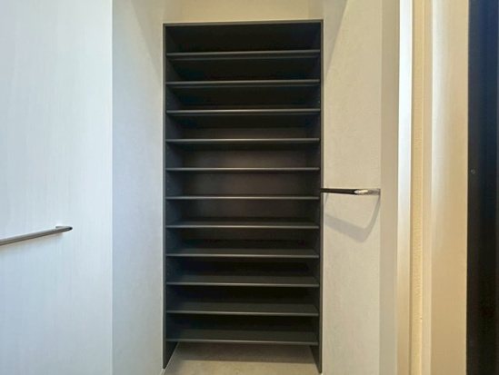 グランレトア 玄関