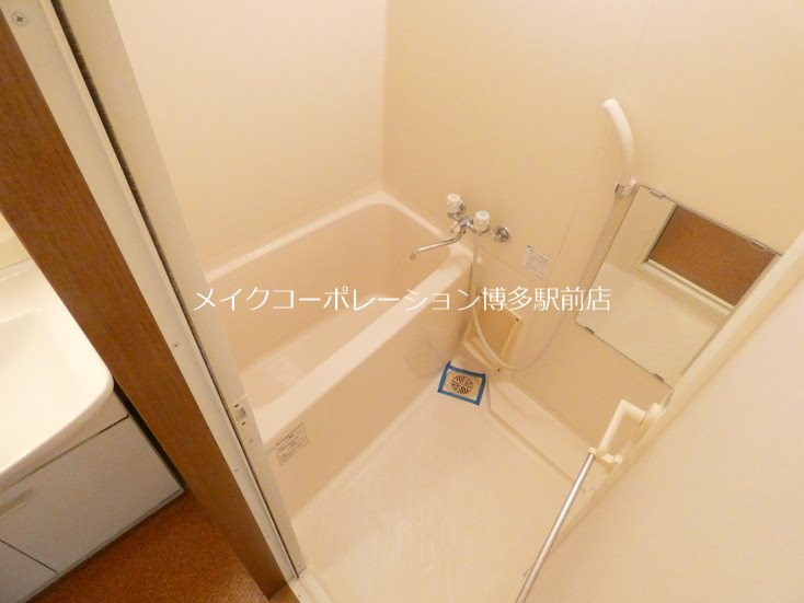 ニューロング博多 風呂画像