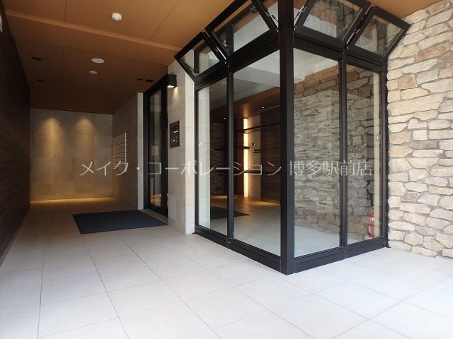 エントランス モンレーヴ博多駅南 その他9