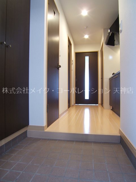 玄関 ウインステージ平尾 玄関