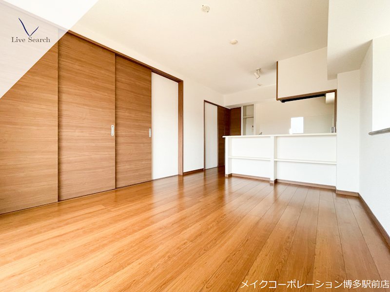 リビング エクセレンテシャルム リビング