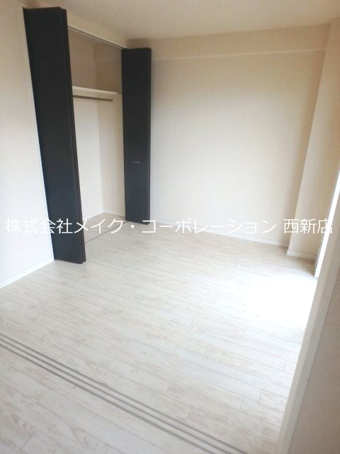 エスコート西片江  ベッドルーム