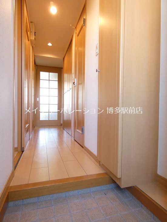 グレイス竹下 玄関