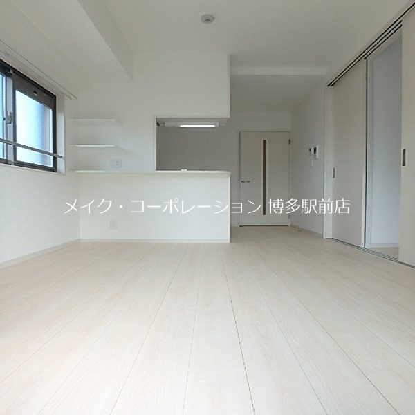 マルコビル平尾 リビング