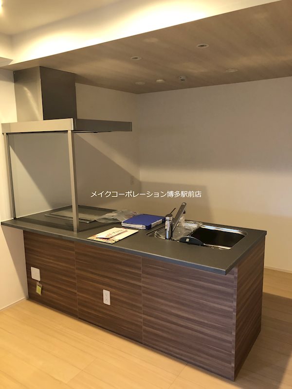 キッチン クロスフレア大濠公園 キッチン