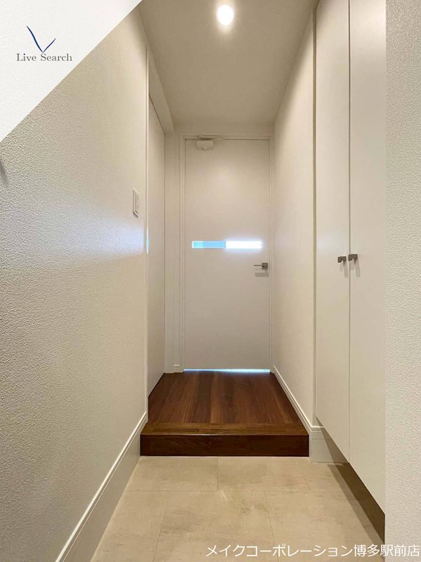RJRプレシア博多駅前 玄関