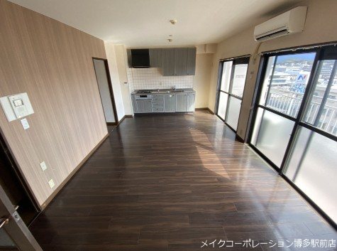 エクレール博多駅南Ⅱ リビング