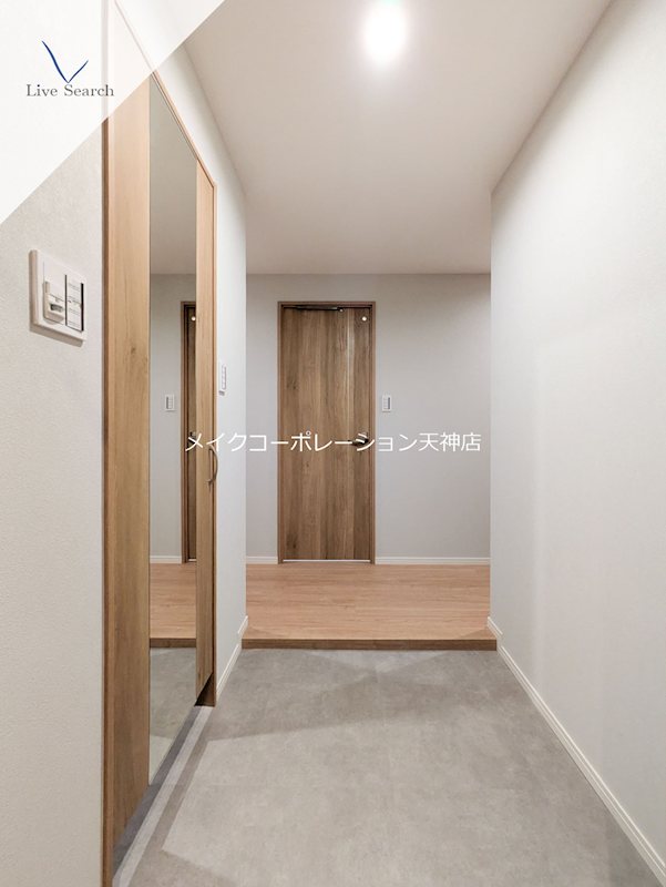 ラフィーネ博多南 玄関