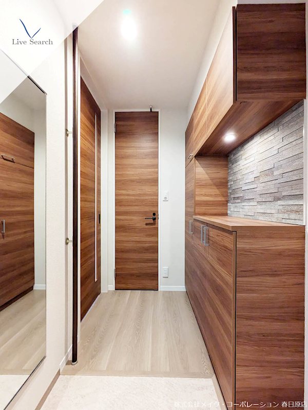 玄関 サン ウィステリア 玄関