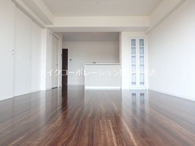 リビング バルセロナ箱崎 リビング