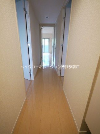 ベルメゾン西公園テラス 玄関