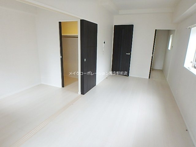 ネストピア呉服町  リビング