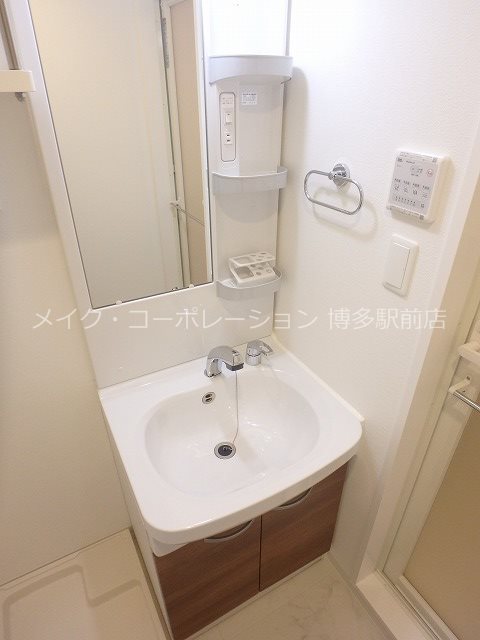 洗面所 グランフォーレ博多駅東スタイル その他2