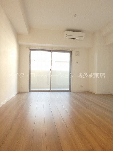 サヴォイ ソリディティ ベッドルーム