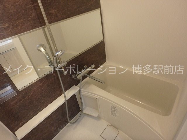 サヴォイ ソリディティ 風呂画像